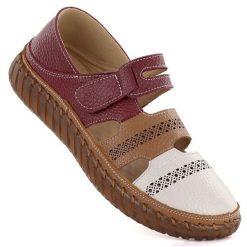 Skórzane półbuty na rzep komfortowe Artiker 58C1500. Półbuty damskie Artiker, bez wzorów, ze skóry, bez obcasa. Za 219.99 zł.