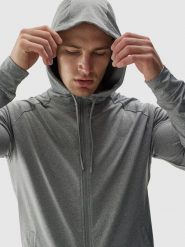 4F Bluza treningowa regular szybkoschnąca męska - szara XL. Szare bluzy sportowe męskie 4f, bez wzorów, z dzianiny, sportowe, bez kołnierzyka, bez ramiączek. Za 199.99 zł.