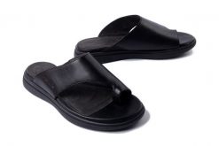 TAMARIS Comfort 8-87109-44 022 M8710944 balack nappa, klapki damskie. Czarne klapki damskie Tamaris, bez wzorów, bez obcasa. Za 263.92 zł.