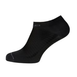 Skarpetki do biegania dla dorosłych Odlo Ceramicool INVISIBLE. Czarne skarpetki damskie Odlo, bez wzorów. Za 69.99 zł.