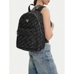Plecak Guess Jeans. Czarne plecaki damskie Guess Jeans, z aplikacjami, z jeansu, sportowe. Za 279.99 zł.