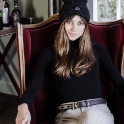 Czapka z cekinami Kentucky. Szare czapki męskie KENTUCKY HORSEWEAR, na zimę, bez wzorów, z polaru, eleganckie. Za 184.50 zł.