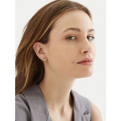 Kolczyki Guess. Żółte kolczyki damskie Guess, złote. Za 149.99 zł.