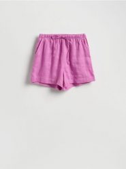 Lniane szorty - fioletowy. Fioletowe szorty damskie Reserved, bez wzorów. Za 149.99 zł.