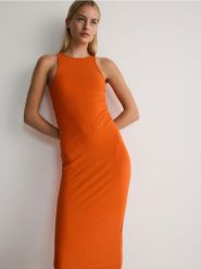 Sukienka maxi z bawełnianej dzianiny - pomarańczowy. Brązowe sukienki damskie Reserved, l, bez wzorów, z bawełny, bez kołnierzyka, bez ramiączek, maxi, dopasowane. W wyprzedaży za 29.99 zł.