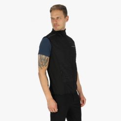 Ocieplana kamizelka treningowa męska Swedemount On Course Vest wodoodporna. Czarne kamizelki męskie SWEDEMOUNT, m. Za 249.99 zł.
