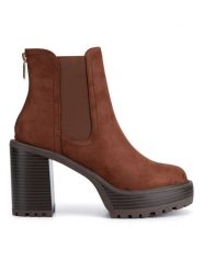 Nine West Botki WFA3374-1 Brązowy. Brązowe botki damskie Nine West, z materiału, bez obcasa, na słupku, bez zapięcia. Za 299.99 zł.