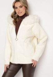 Jasnobeżowa Bluza z Wełną Kapturem i Kieszeniami Zdobiona Futrem Yasiti. Brązowe bluzy z kapturem damskie Born2be, l, z jeansu. Za 219.99 zł.