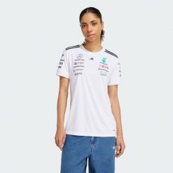 Koszulka Mercedes - Amg Petronas Formula One Team Driver. Białe t-shirty damskie Adidas, l, bez wzorów, z materiału, bez kołnierzyka. Za 369.00 zł.