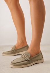 Zielone Mokasyny Ozdobione Metaliczną Klamrą Murielori. Zielone mokasyny damskie Renee, z jeansu. Za 119.99 zł.