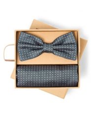 Finshley & Harding London muszka z jedwabną chustką do kieszeni Mężczyźni Jedwab zielony, ONE SIZE. Zielone krawaty i muchy męskie Finshley & Harding London, bez wzorów, z jedwabiu, eleganckie. Za 179.95 zł.