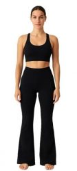 Spodnie Damskie Sportowe BARS Rozszerzane Nogawki Legginsy Czarne Trening. Czarne legginsy sportowe damskie BARS, l, bez wzorów, z dzianiny, na fitness i siłownię. Za 39.90 zł.