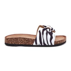Inna Klapki Damskie Na Korkowej Platformie Zebra białe. Białe klapki damskie bez wzorów, bez obcasa. Za 124.76 zł.