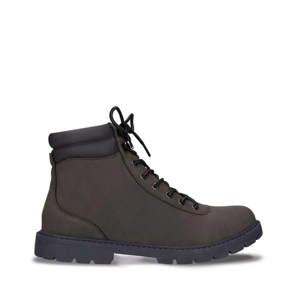 Buty trekkingowe Nae Vegan Shoes Adar. Szare buty trekkingowe męskie NAE VEGAN SHOES, z gumy, bez zapięcia, trekkingowe. Za 622.50 zł.