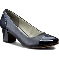 Półbuty CLARA BARSON W17SS704-1. Czarne półbuty damskie Clara Barson, bez wzorów, ze skóry ekologicznej, bez obcasa. W wyprzedaży za 40.00 zł.
