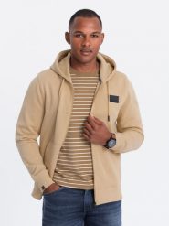 Męska rozpinana dresowa bluza z kapturem i patchem – piaskowa V2 OM-SSZP-0140 - L. Bluzy z kapturem męskie Ombre Clothing, l, z bawełny. W wyprzedaży za 99.99 zł.