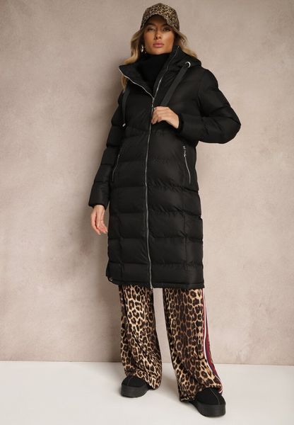 Czarna Kurtka z Kapturem i Pikowanymi Przeszyciami Zdobiona Szerokimi Taśmami Etterisa. Czarne kurtki damskie Renee, l, z aplikacjami, z jeansu, z kapturem. Za 169.99 zł.