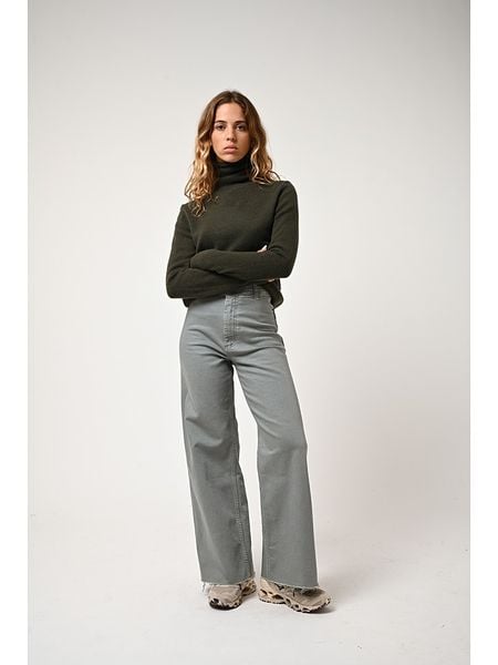 AUTHENTIC CASHMERE Kaszmirowy golf "Bise" w kolorze khaki rozmiar: M. Brązowe golfy damskie AUTHENTIC CASHMERE, m, bez wzorów, z kaszmiru, bez ramiączek. Za 330.67 zł.