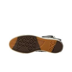 Tenisówki Converse Chuck 70 Plus Xhi Leather. Czarne trampki i tenisówki damskie Converse, bez wzorów. W wyprzedaży za 455.75 zł.
