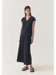 TATUUM Koszulka w kolorze granatowym rozmiar: XL. Niebieskie bluzki damskie Tatuum, xl, bez wzorów, bez kołnierzyka, bez ramiączek. Za 86.99 zł.