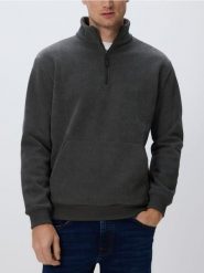 Bluza z wysoką stójką - jasny zielony. Zielone bluzy bez kaptura męskie Reserved, l, z dzianiny. Za 139.99 zł.