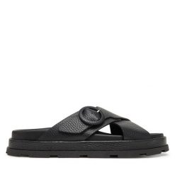 Klapki Pollini. Czarne klapki damskie Pollini, bez wzorów, bez obcasa. Za 1,099.00 zł.