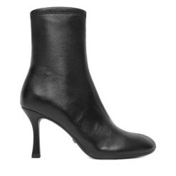 Botki GINO ROSSI. Czarne botki damskie Gino Rossi, bez obcasa, na szpilce, bez zapięcia. Za 479.99 zł.