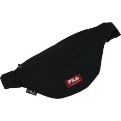 Torebka nerka Fila Baltimora Badge Waistbag pojemność 2,5 L. Czarne torebki klasyczne damskie Fila, bez wzorów, z materiału, bez dodatków. Za 59.99 zł.