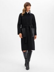 Marc Cain płaszcz wełniany Kobiety Wełna czarny, 36. Czarne płaszcze damskie Marc Cain, bez wzorów, z wełny, eleganckie. Za 3,449.95 zł.