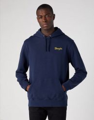 WRANGLER LOGO HOODIE MĘSKA BLUZA Z KAPTUREM NIEROZPINALNA NAVY BLUE W654I4114. Niebieskie bluzy z kapturem męskie Wrangler, m. Za 169.99 zł.