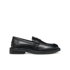 Damskie mokasyny Geox Serilda. Czarne mokasyny damskie Converse, z gumy. Za 472.50 zł.