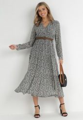 Biało-Czarna Sukienka Rozkloszowana w Kwiaty z Paskiem Khito. Czarne sukienki damskie Born2be, na co dzień, l, bez wzorów, eleganckie, bez kołnierzyka, bez ramiączek, koszulowe. Za 129.99 zł.