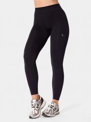 Carpatree Legginsy sportowe "Eris" w kolorze czarnym rozmiar: XL. Czarne legginsy damskie Carpatree, xl, bez wzorów, z podwyższonym stanem, outdoorowe. Za 132.05 zł.