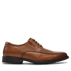 Półbuty Clarks. Brązowe buty wizytowe męskie Clarks, bez zapięcia. Za 259.99 zł.