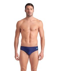 Kąpielówki Arena Flow Swim Briefs. Niebieskie kąpielówki męskie Arena, m, bez wzorów, z materiału, na fitness i siłownię. Za 141.98 zł.