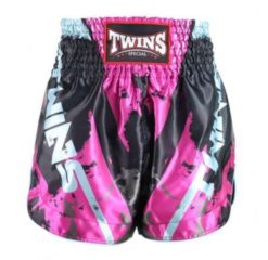 Spodenki treningowe Twins Special Candy - Muay Thai. Czarne szorty damskie TWINS, bez wzorów, z gumy, biznesowe. Za 249.00 zł.
