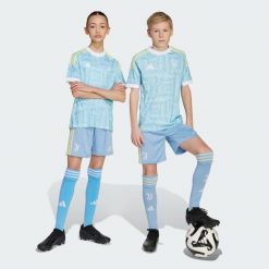 Spodenki wyjazdowe Juventus 25/26. Niebieskie spodenki sportowe damskie Adidas, do piłki nożnej. Za 179.00 zł.
