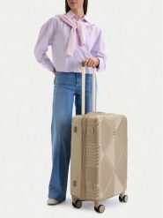 Nine West Walizka średnia CEO-NW-M-002-09 GOLD Złoty. Żółte walizki Nine West, bez wzorów, z tworzywa sztucznego, średnie. Za 359.99 zł.