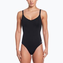 Strój pływacki jednoczęściowy damski Nike Essential V-Neck. Czarne stroje jednoczęściowe damskie Nike, s, bez wzorów. Za 219.96 zł.