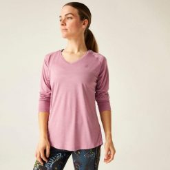 Koszulka damska Discern Active. Czerwone bluzki damskie Dare 2b, bez wzorów, sportowe, bez kołnierzyka, bez ramiączek. Za 169.00 zł.