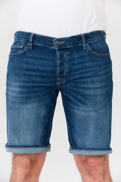 GUESS Jeansowe szorty męskie, Rozmiar 33. Niebieskie szorty męskie Guess, z elastanu, bez kołnierzyka. W wyprzedaży za 266.99 zł.