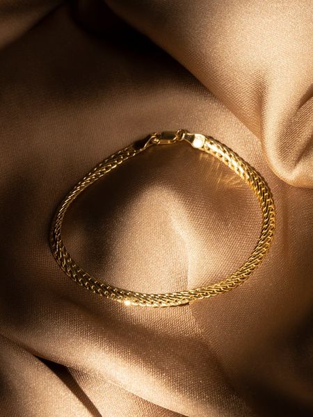 DIAMANTA Złota bransoletka "Colina" rozmiar: onesize. Żółte bransoletki damskie DIAMANTA, złote. Za 1,600.99 zł.