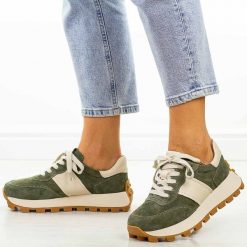 Khaki skórzane półbuty damskie Filippo Dp7112/25. Brązowe półbuty damskie Filippo, bez wzorów, z jeansu, eleganckie, bez obcasa, na platformie. Za 269.00 zł.