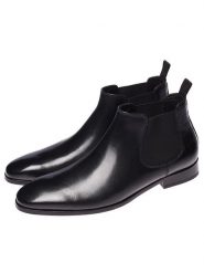 GORDON & BROS Skórzane sztyblety "City" w kolorze czarnym rozmiar: 43. Czarne sztyblety męskie GORDON & BROS, z materiału, bez zapięcia. Za 333.81 zł.