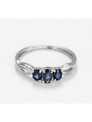 Maison héritage PARIS Złoty pierścionek z diamentami i szmaragdem rozmiar: 58. Szare pierścionki damskie maison héritage PARIS, z diamentem, złote. Za 1,535.99 zł.