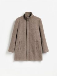 Płaszcz z dodatkiem wełny - ciemnobrązowy. Brązowe płaszcze męskie Reserved, l, bez wzorów, z dzianiny. Za 329.99 zł.