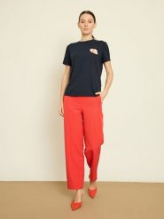 BGN Koszulka w kolorze granatowym rozmiar: 38. Niebieskie bluzki damskie BGN, bez wzorów, bez kołnierzyka, bez ramiączek. Za 56.99 zł.