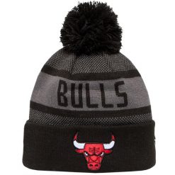 Czapka męska Jake Cuff Beanie Chicago Bulls Hat. Szare czapki męskie New Era, bez wzorów, z poliesteru. Za 149.99 zł.