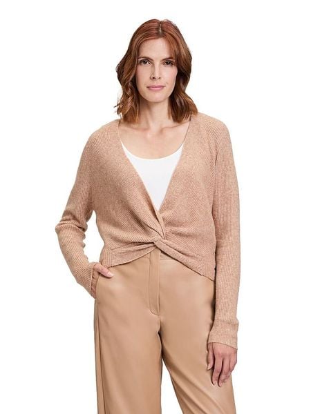 BETTY & CO Sweter w kolorze karmelowym rozmiar: 46. Brązowe swetry klasyczne damskie Betty & Co., z wełny, bez kołnierzyka. Za 113.36 zł.