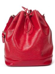 Louis Vuitton Skórzana torebka w kolorze czerwonym - 24 x 26 x 18 cm rozmiar: onesize. Czerwone torebki klasyczne damskie Louis Vuitton, bez wzorów, z materiału, bez dodatków. Za 3,145.99 zł.